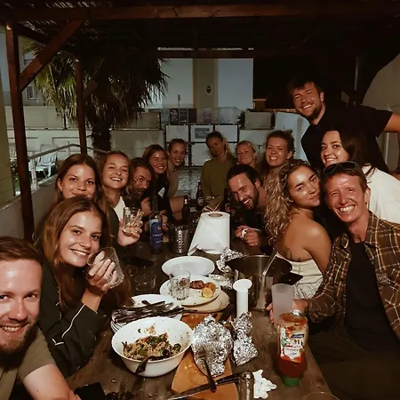 Surfer's Den 호스텔 에리세이라