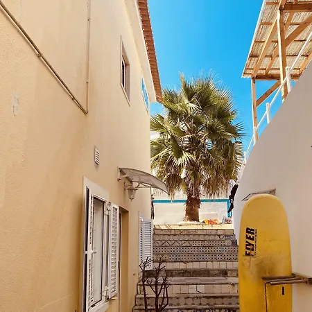 호스텔 Surfer's Den 에리세이라