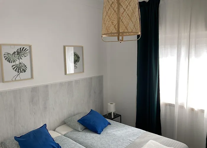 Surfer's Den Ericeira