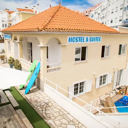 Surfer's Den * Ericeira