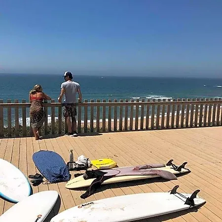 Surfer's Den Hostel Ericeira