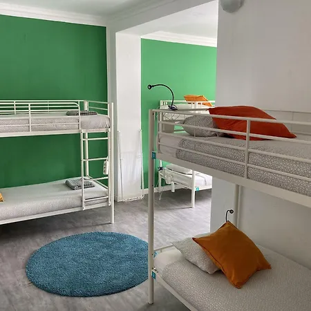 Surfer's Den Hostel