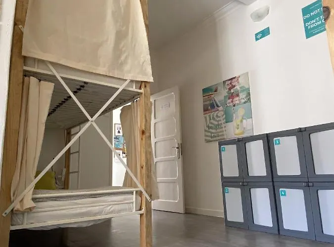 Surfer's Den * إيريسييرا