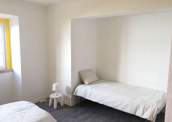 بيت شباب Surfer's Den *