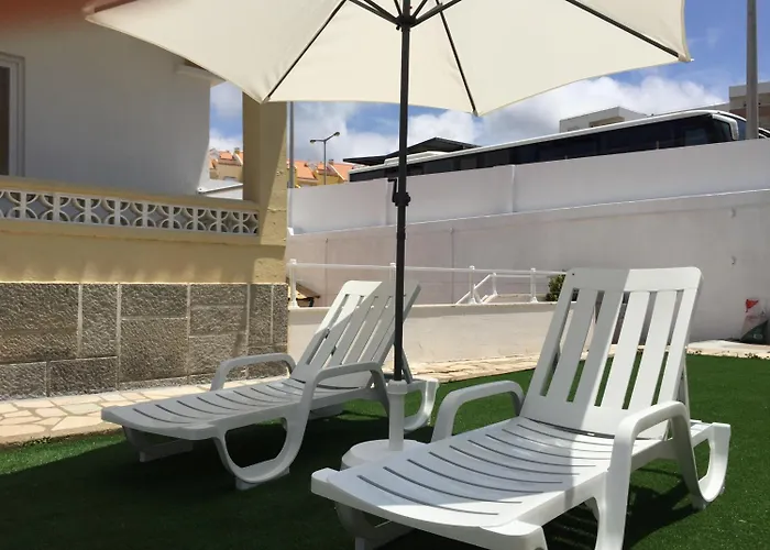 Surfer's Den بيت شباب إيريسييرا